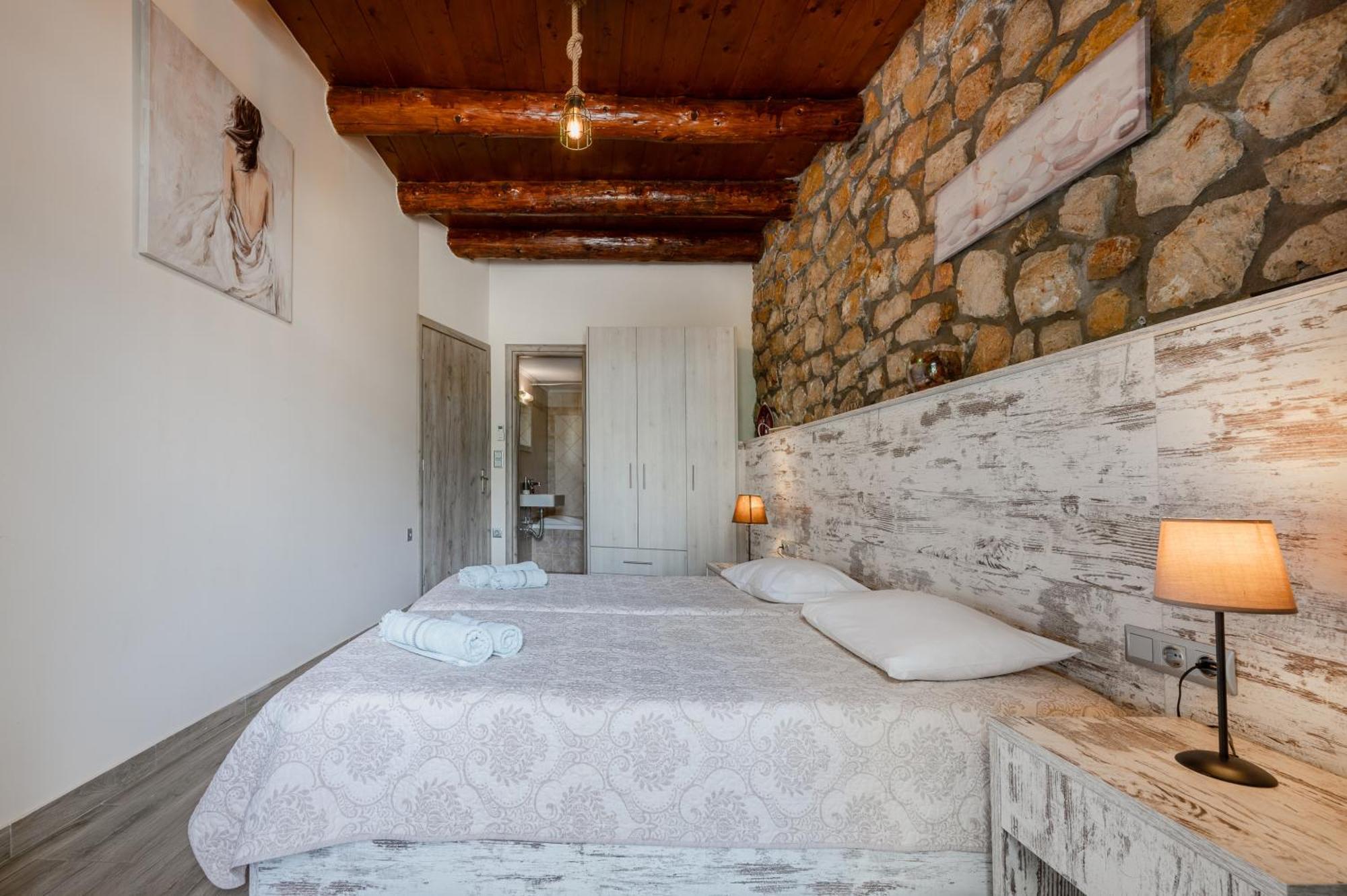 Souda Bay Cottage Plakias Ngoại thất bức ảnh